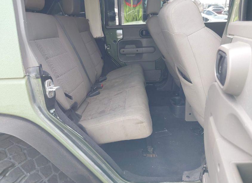 Photo 8 of 2008 Jeep Wrangler UNLIMITED SAHARA (VIN 1J8GA59118L626969)