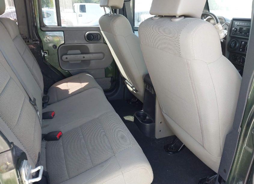 Photo 8 of 2007 Jeep Wrangler UNLIMITED SAHARA (VIN 1J8GA59127L148057)