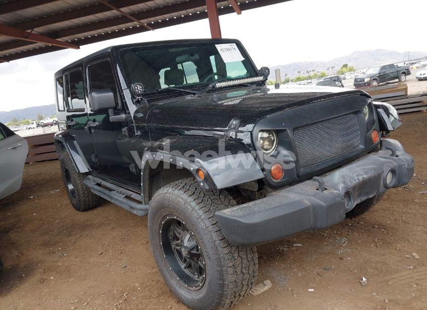 2008 Jeep Wrangler UNLIMITED SAHARA (VIN 1J8GA59128L542384) main photo