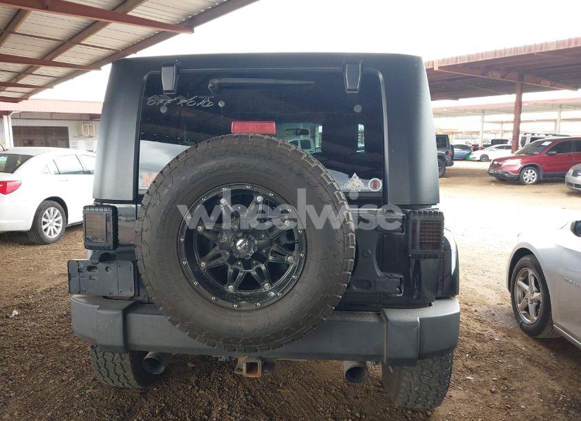Photo 16 of 2008 Jeep Wrangler UNLIMITED SAHARA (VIN 1J8GA59128L542384)