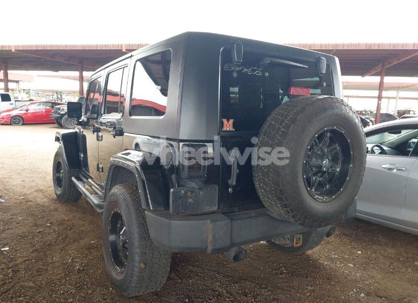 Photo 3 of 2008 Jeep Wrangler UNLIMITED SAHARA (VIN 1J8GA59128L542384)