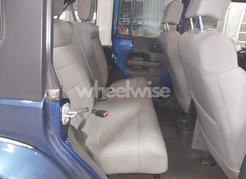 Photo 8 of 2009 Jeep Wrangler UNLIMITED SAHARA (VIN 1J8GA59129L750072)