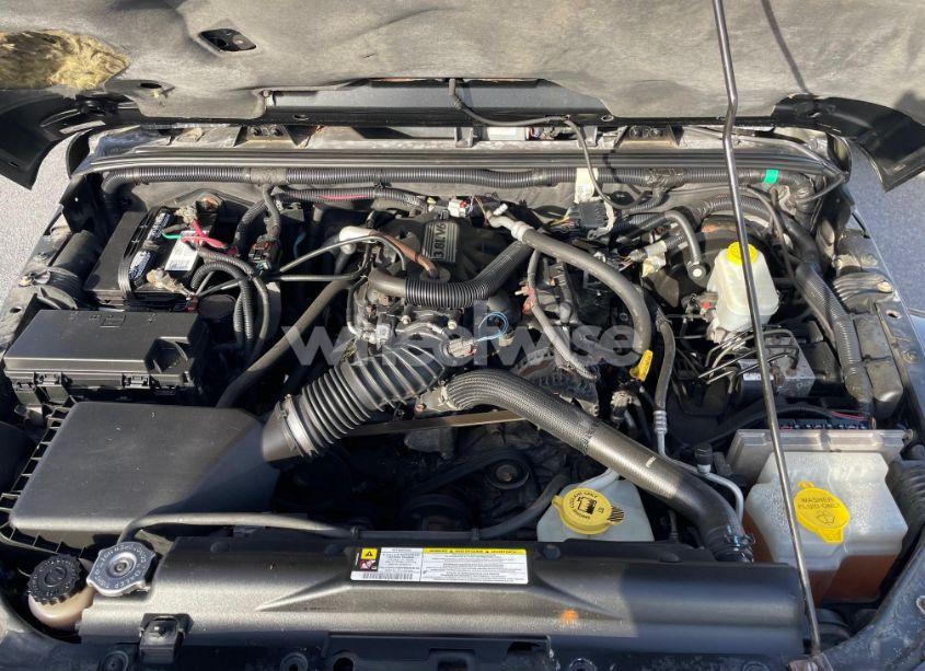 Photo 10 of 2008 Jeep Wrangler UNLIMITED SAHARA (VIN 1J8GA59148L530995)