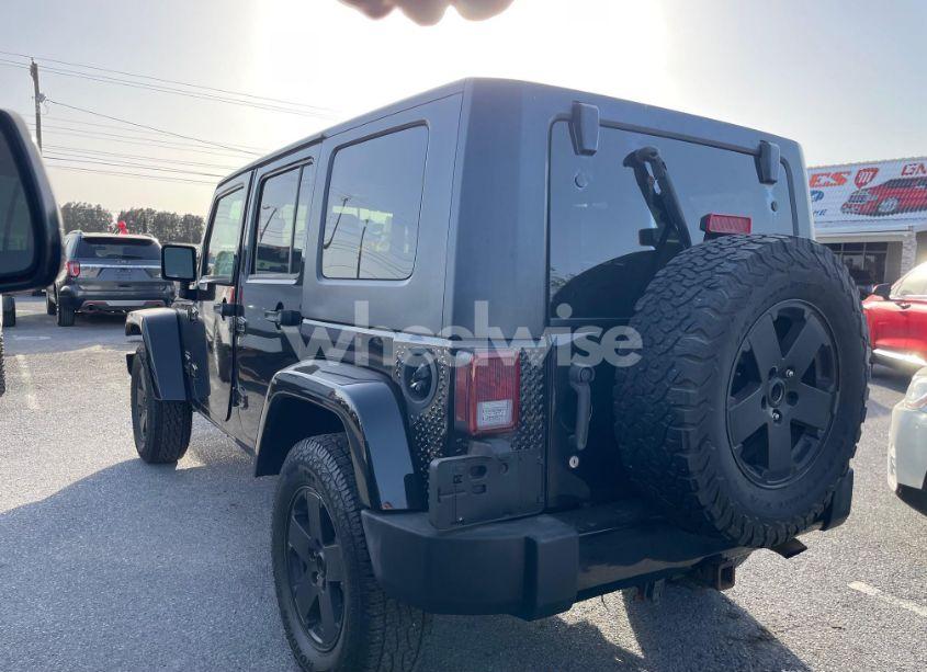 Photo 3 of 2008 Jeep Wrangler UNLIMITED SAHARA (VIN 1J8GA59148L530995)