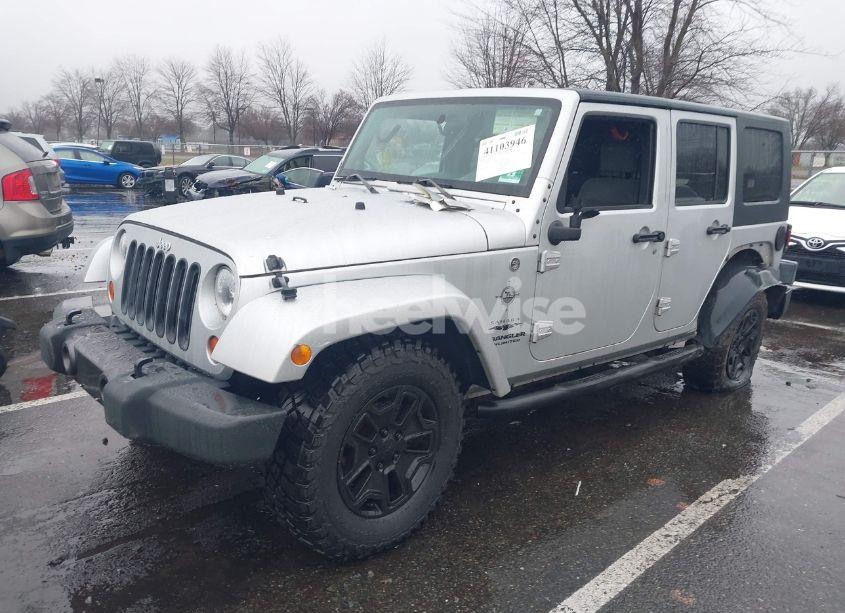 Photo 2 of 2009 Jeep Wrangler UNLIMITED SAHARA (VIN 1J8GA59149L755757)
