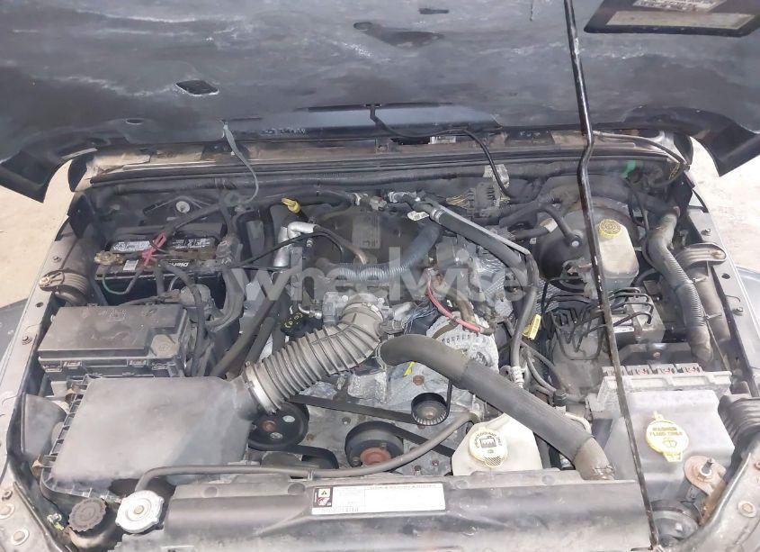 Photo 10 of 2008 Jeep Wrangler UNLIMITED SAHARA (VIN 1J8GA59168L549855)