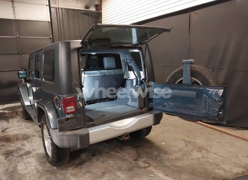 Photo 3 of 2008 Jeep Wrangler UNLIMITED SAHARA (VIN 1J8GA59168L549855)