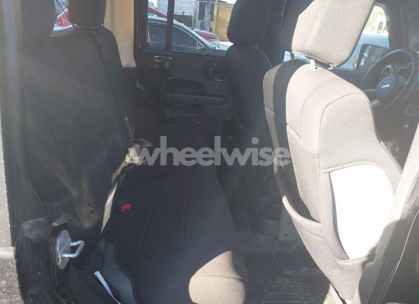 Photo 8 of 2009 Jeep Wrangler UNLIMITED SAHARA (VIN 1J8GA59179L730738)