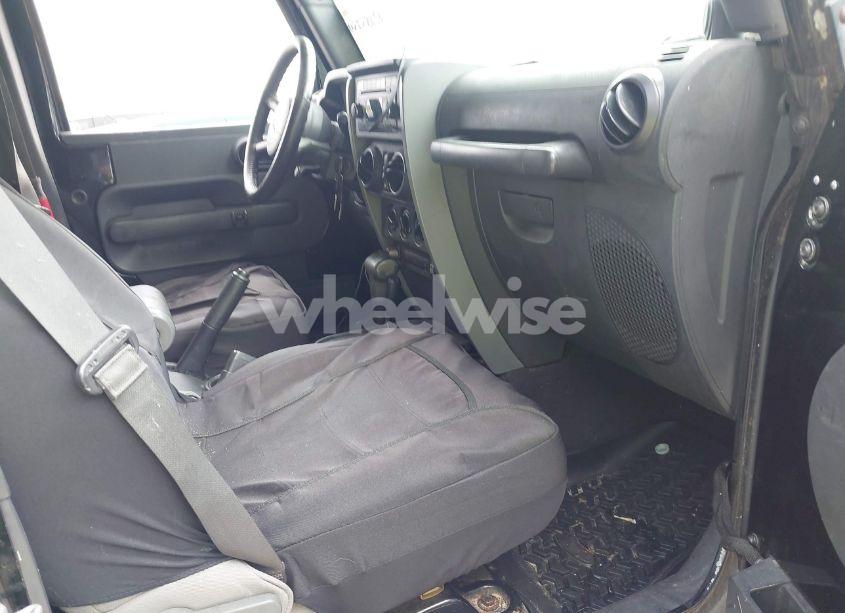 Photo 5 of 2007 Jeep Wrangler UNLIMITED SAHARA (VIN 1J8GA59187L104774)