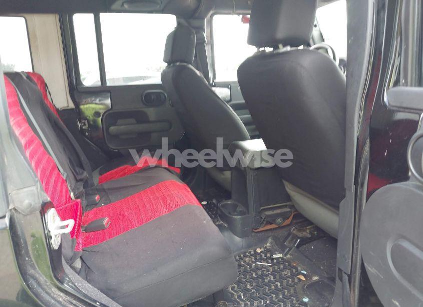 Photo 8 of 2007 Jeep Wrangler UNLIMITED SAHARA (VIN 1J8GA59187L104774)