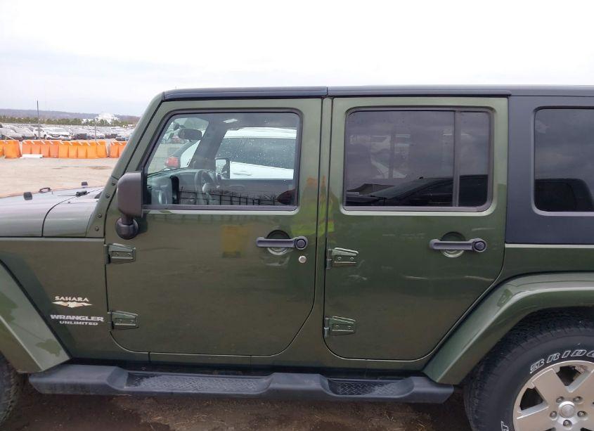 Photo 15 of 2008 Jeep Wrangler UNLIMITED SAHARA (VIN 1J8GB59138L650218)