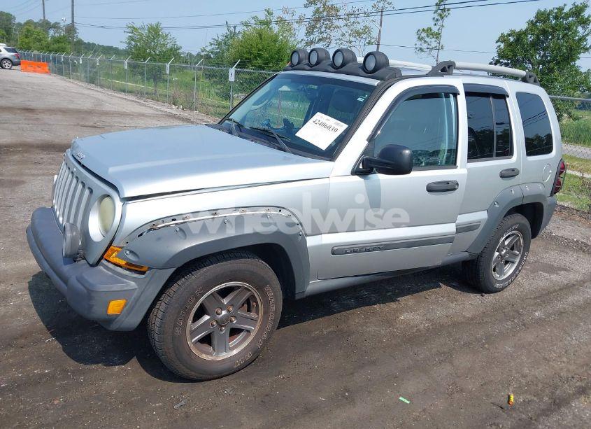 Photo 2 of 2005 Jeep Liberty RENEGADE (VIN 1J8GK38K15W502948)