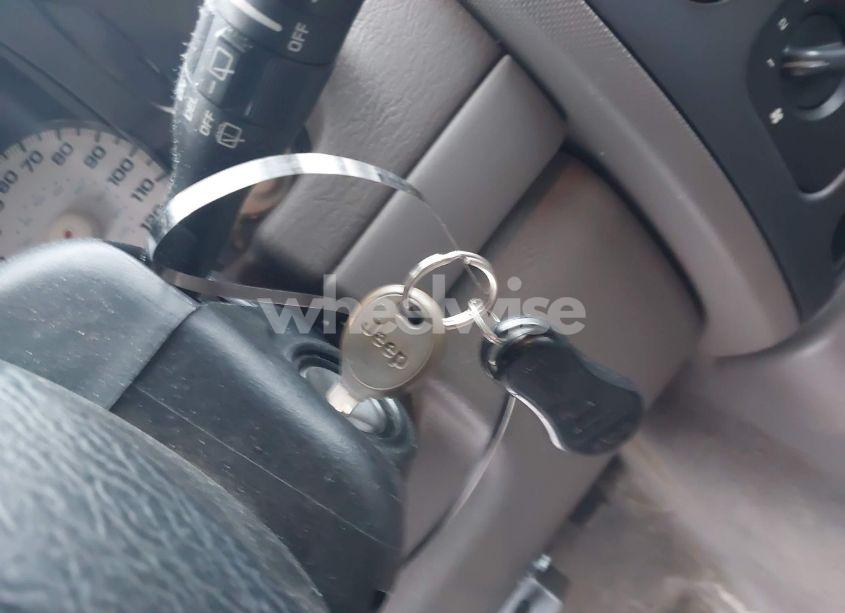 Photo 11 of 2004 Jeep Liberty SPORT (VIN 1J8GL48K04W318490)