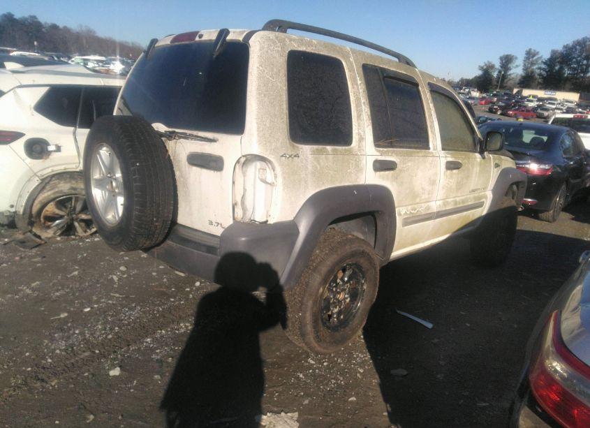 Photo 4 of 2002 Jeep Liberty SPORT (VIN 1J8GL48K22W257852)