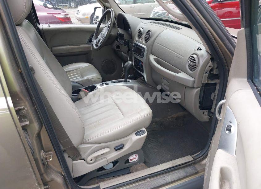 Photo 5 of 2005 Jeep Liberty LIMITED EDITION (VIN 1J8GL58555W673463)