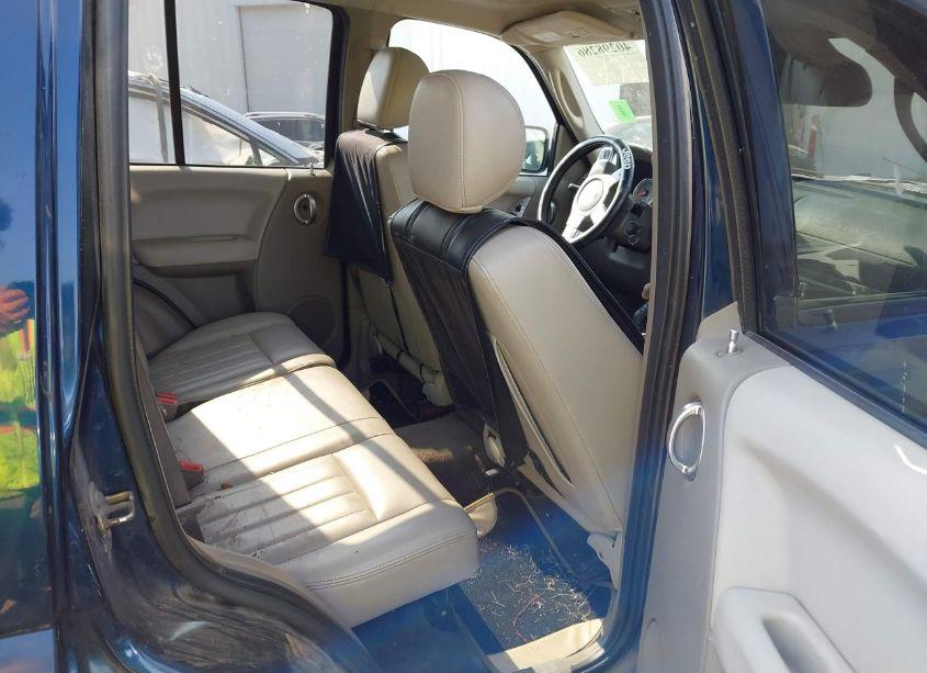 Photo 8 of 2005 Jeep Liberty LIMITED EDITION (VIN 1J8GL58K15W530712)