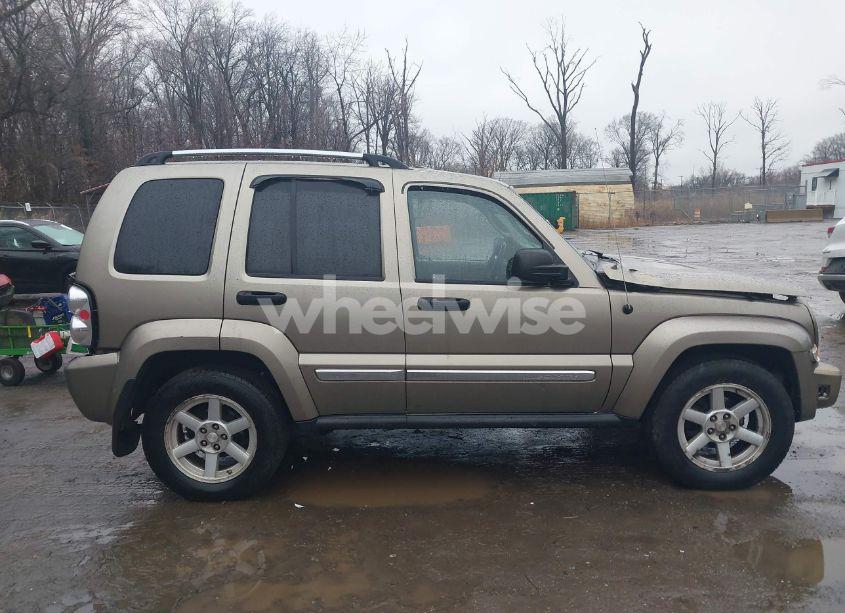 Photo 13 of 2005 Jeep Liberty LIMITED EDITION (VIN 1J8GL58K55W644728)
