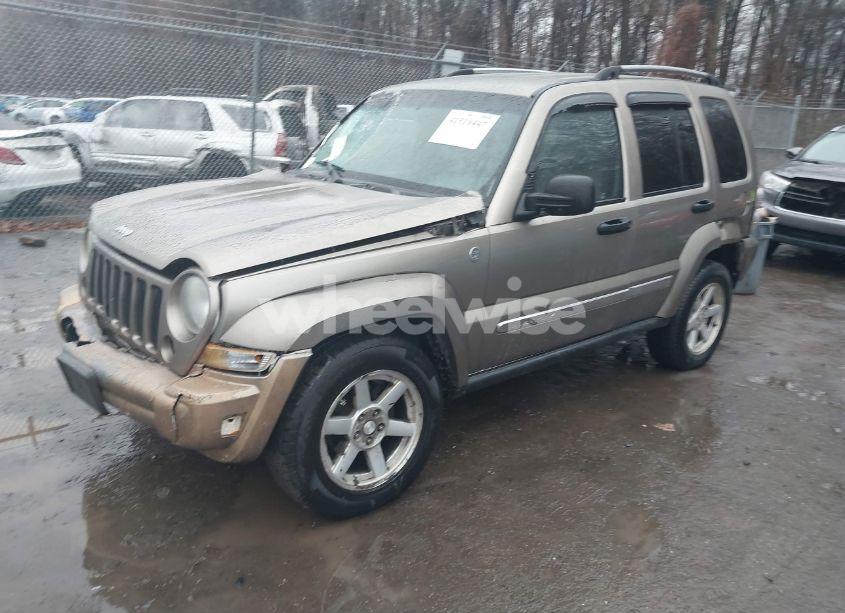 Photo 2 of 2005 Jeep Liberty LIMITED EDITION (VIN 1J8GL58K55W644728)