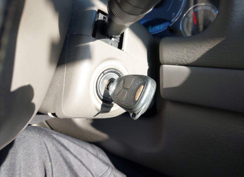 Photo 11 of 2005 Jeep Liberty LIMITED EDITION (VIN 1J8GL58K95W726168)