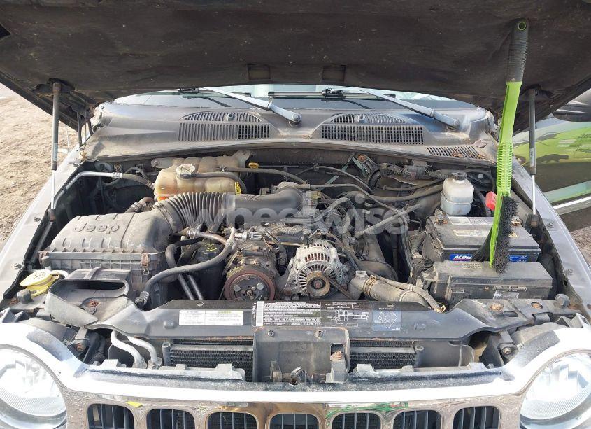 Photo 10 of 2005 Jeep Liberty LIMITED EDITION (VIN 1J8GL58KX5W626323)