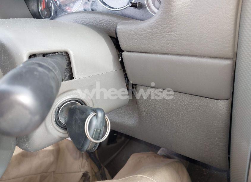 Photo 11 of 2005 Jeep Liberty LIMITED EDITION (VIN 1J8GL58KX5W626323)