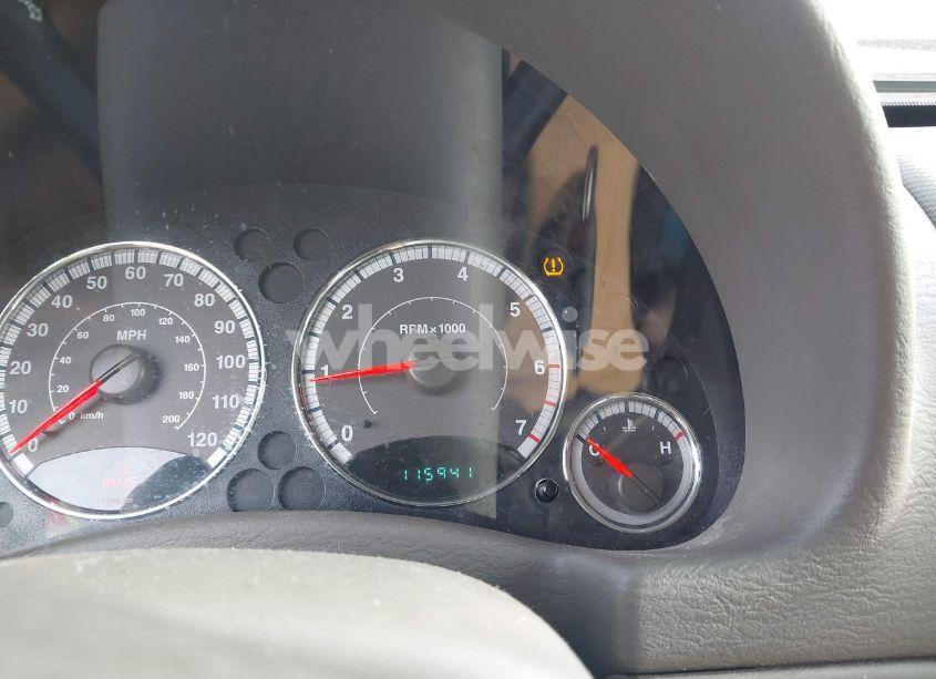 Photo 15 of 2005 Jeep Liberty LIMITED EDITION (VIN 1J8GL58KX5W626323)