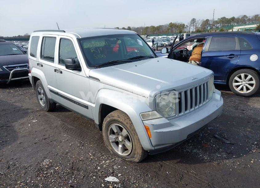2008 Jeep Liberty SPORT (VIN 1J8GN28K08W283373) main photo