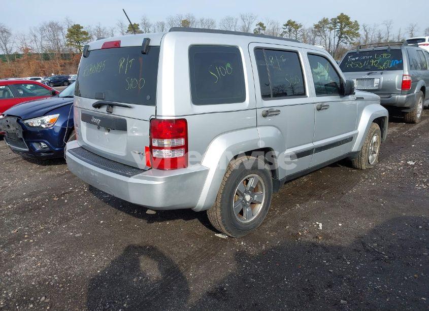 Photo 4 of 2008 Jeep Liberty SPORT (VIN 1J8GN28K08W283373)