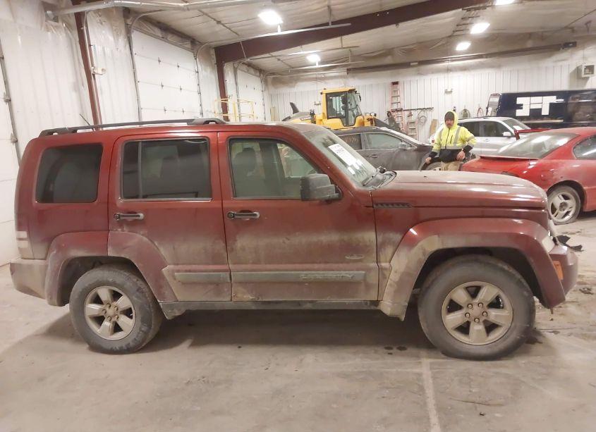 Photo 13 of 2009 Jeep Liberty SPORT (VIN 1J8GN28K09W522440)