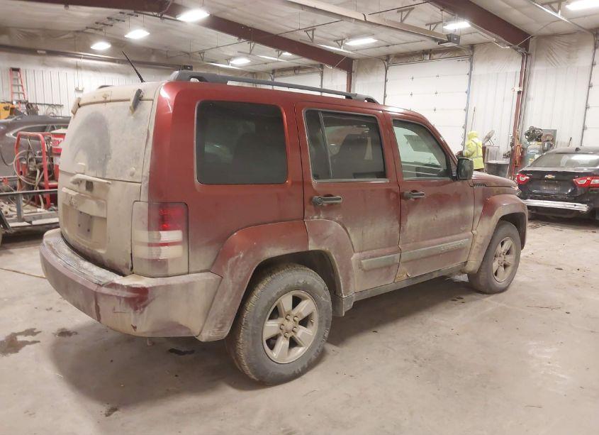 Photo 4 of 2009 Jeep Liberty SPORT (VIN 1J8GN28K09W522440)