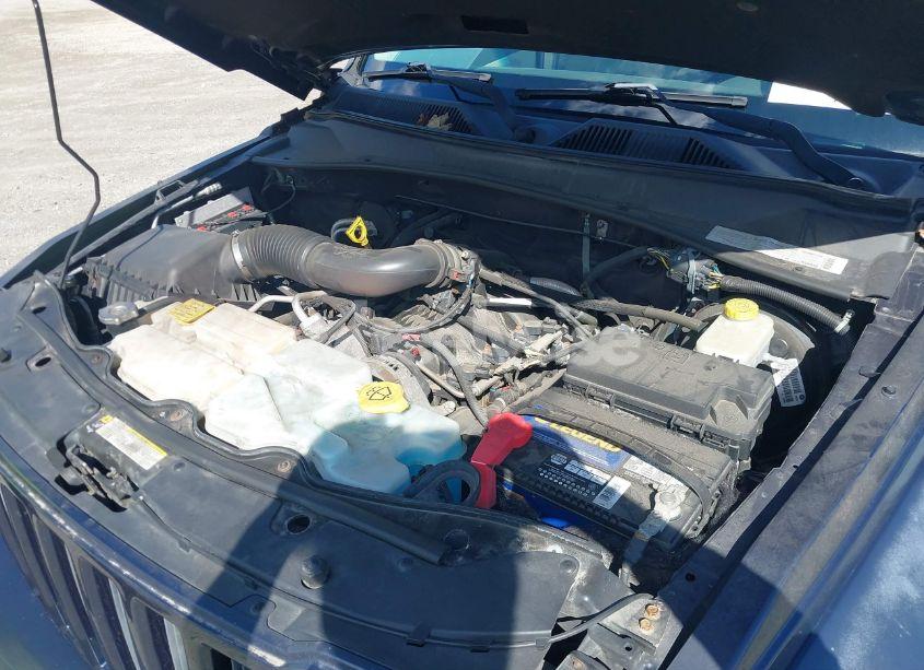 Photo 10 of 2008 Jeep Liberty SPORT (VIN 1J8GN28K18W160357)