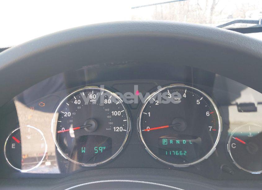 Photo 7 of 2008 Jeep Liberty SPORT (VIN 1J8GN28K18W160357)