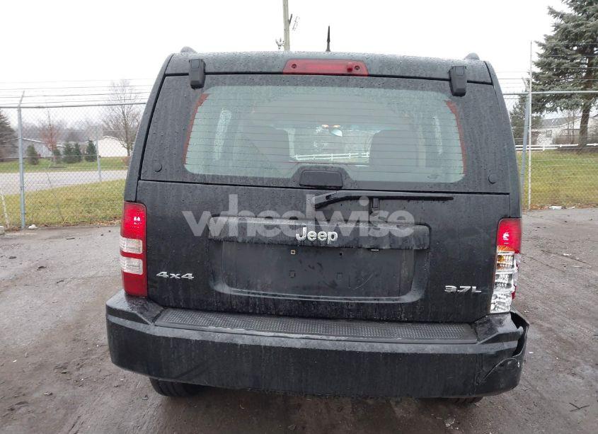 Photo 16 of 2008 Jeep Liberty SPORT (VIN 1J8GN28K18W180401)