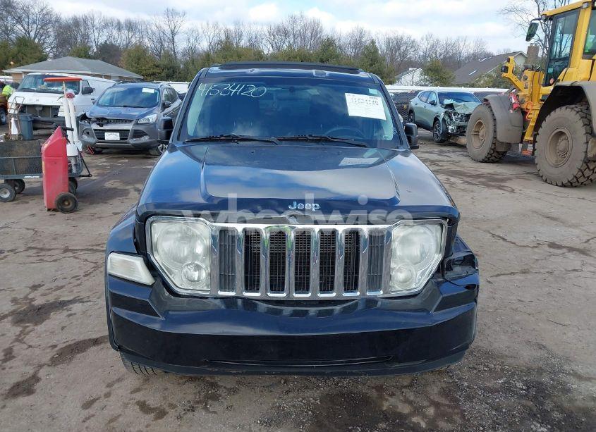Photo 13 of 2009 Jeep Liberty SPORT (VIN 1J8GN28K19W530997)