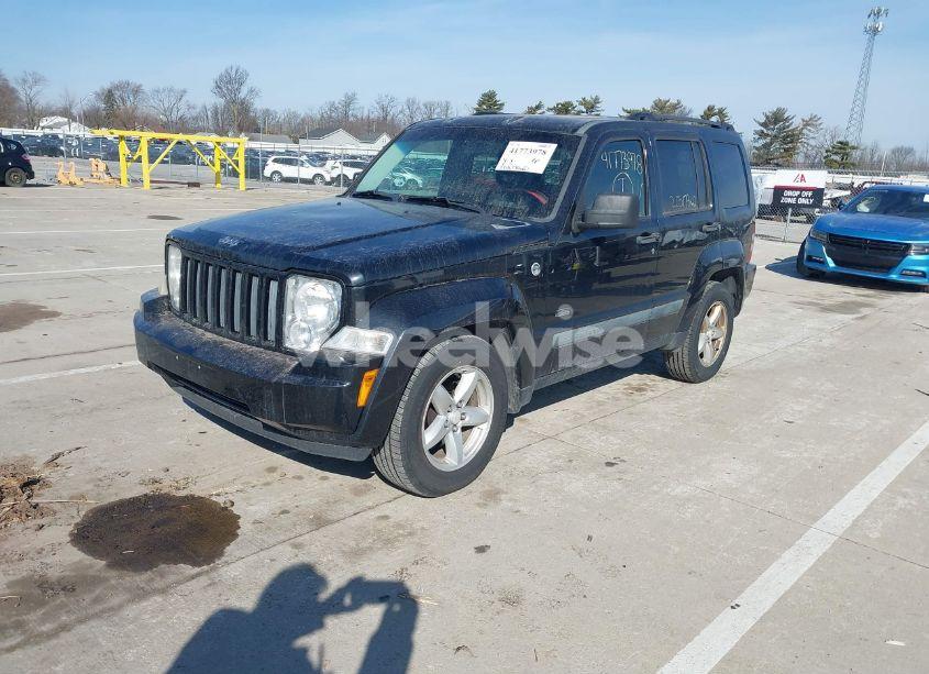 Photo 2 of 2009 Jeep Liberty SPORT (VIN 1J8GN28K19W548173)
