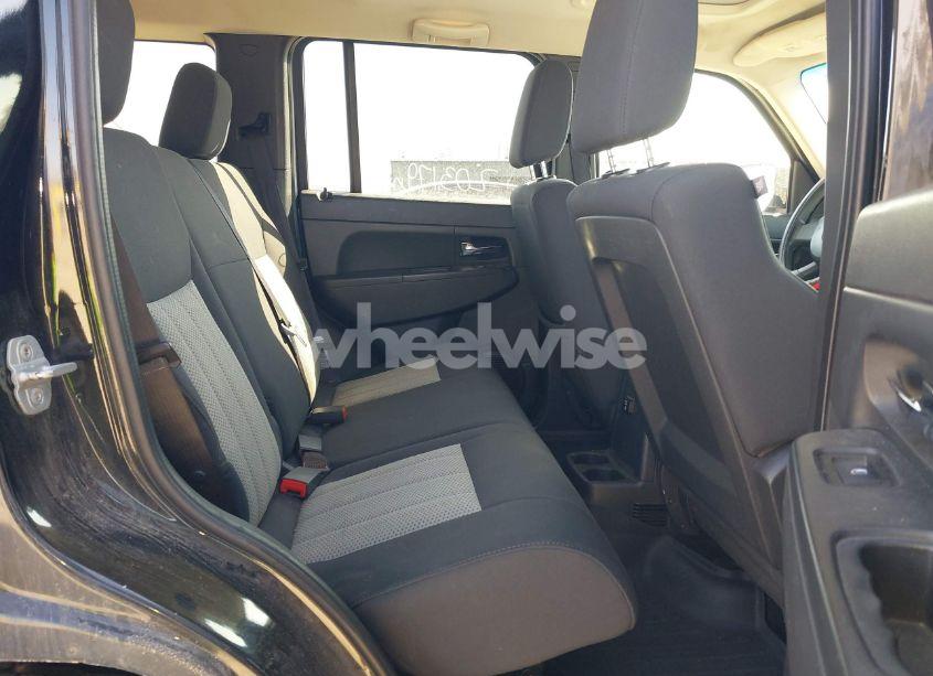 Photo 8 of 2009 Jeep Liberty SPORT (VIN 1J8GN28K19W548173)