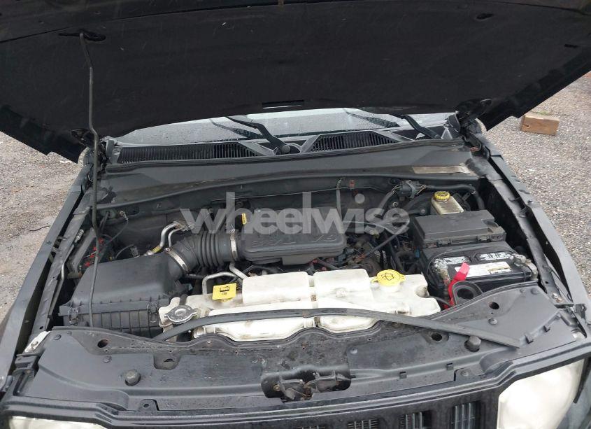 Photo 10 of 2008 Jeep Liberty SPORT (VIN 1J8GN28K28W106520)