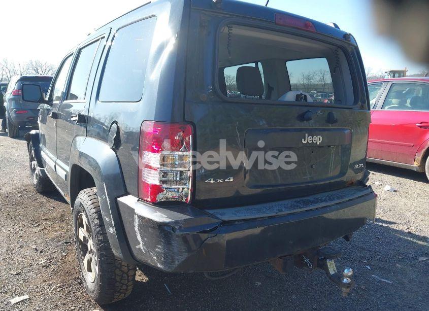 Photo 18 of 2008 Jeep Liberty SPORT (VIN 1J8GN28K28W106520)