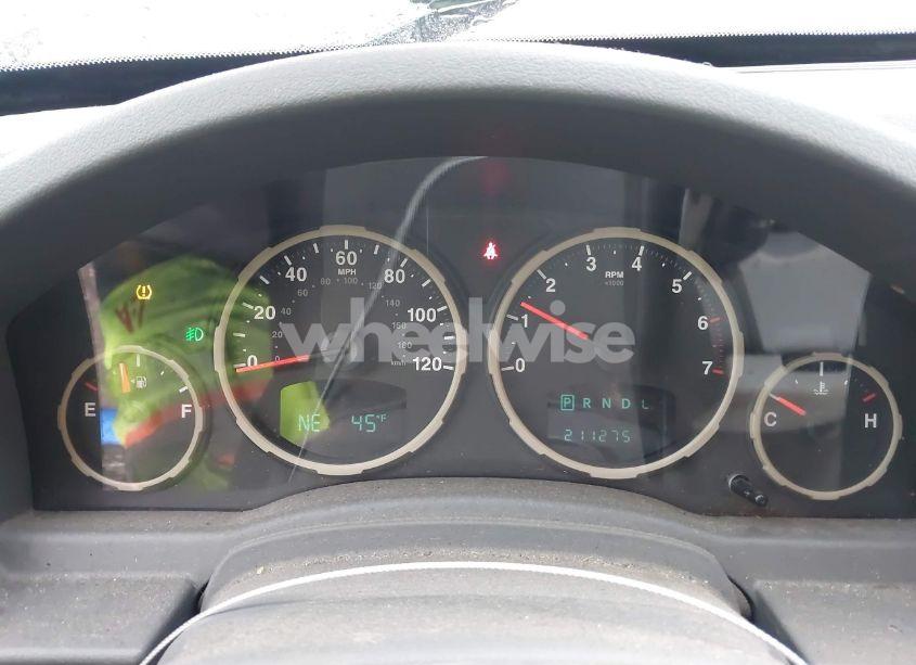 Photo 7 of 2008 Jeep Liberty SPORT (VIN 1J8GN28K28W106520)