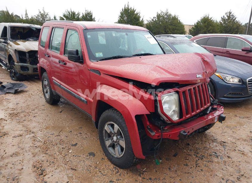 2008 Jeep Liberty SPORT (VIN 1J8GN28K28W140814) main photo