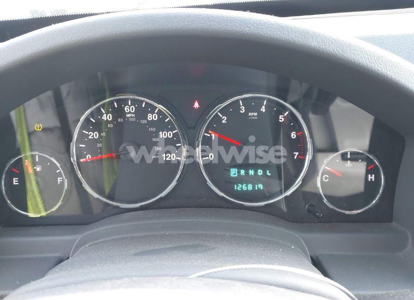 Photo 7 of 2008 Jeep Liberty SPORT (VIN 1J8GN28K28W221294)