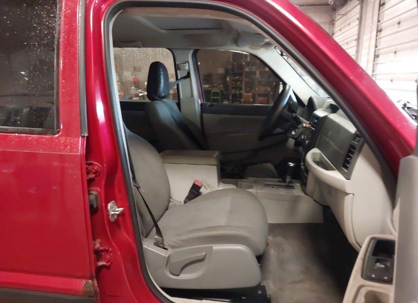 Photo 5 of 2008 Jeep Liberty SPORT (VIN 1J8GN28K38W154866)