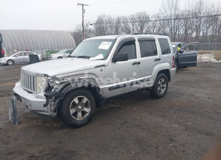 Photo 2 of 2008 Jeep Liberty SPORT (VIN 1J8GN28K38W197961)
