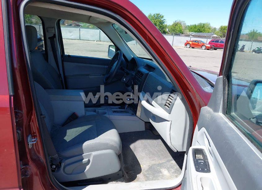 Photo 5 of 2008 Jeep Liberty SPORT (VIN 1J8GN28K38W277986)