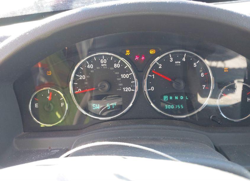 Photo 7 of 2008 Jeep Liberty SPORT (VIN 1J8GN28K38W285473)