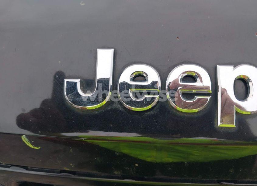 Photo 12 of 2009 Jeep Liberty SPORT (VIN 1J8GN28K39W530564)