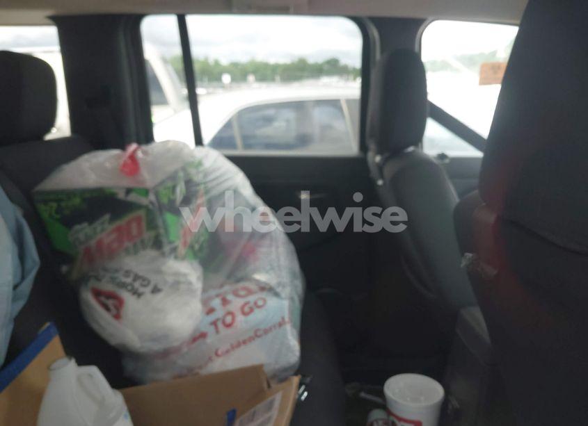 Photo 8 of 2009 Jeep Liberty SPORT (VIN 1J8GN28K39W530564)