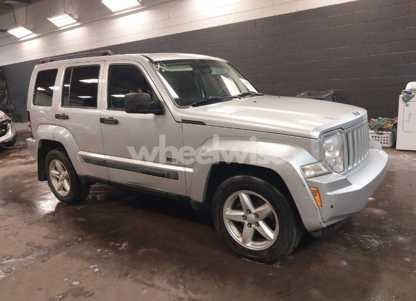2009 Jeep Liberty SPORT (VIN 1J8GN28K39W554136) main photo