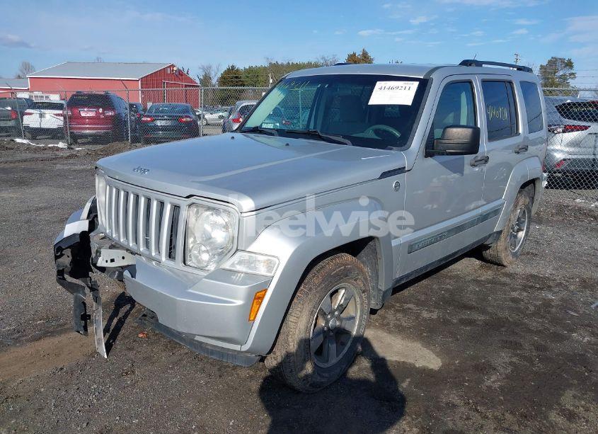 Photo 2 of 2008 Jeep Liberty SPORT (VIN 1J8GN28K48W178318)