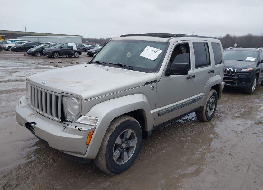 Photo 2 of 2008 Jeep Liberty SPORT (VIN 1J8GN28K48W201418)